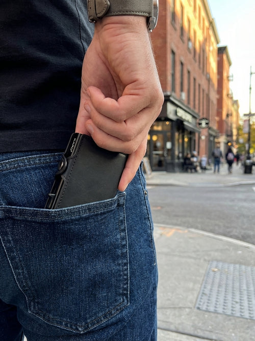 Billetera Classic Black